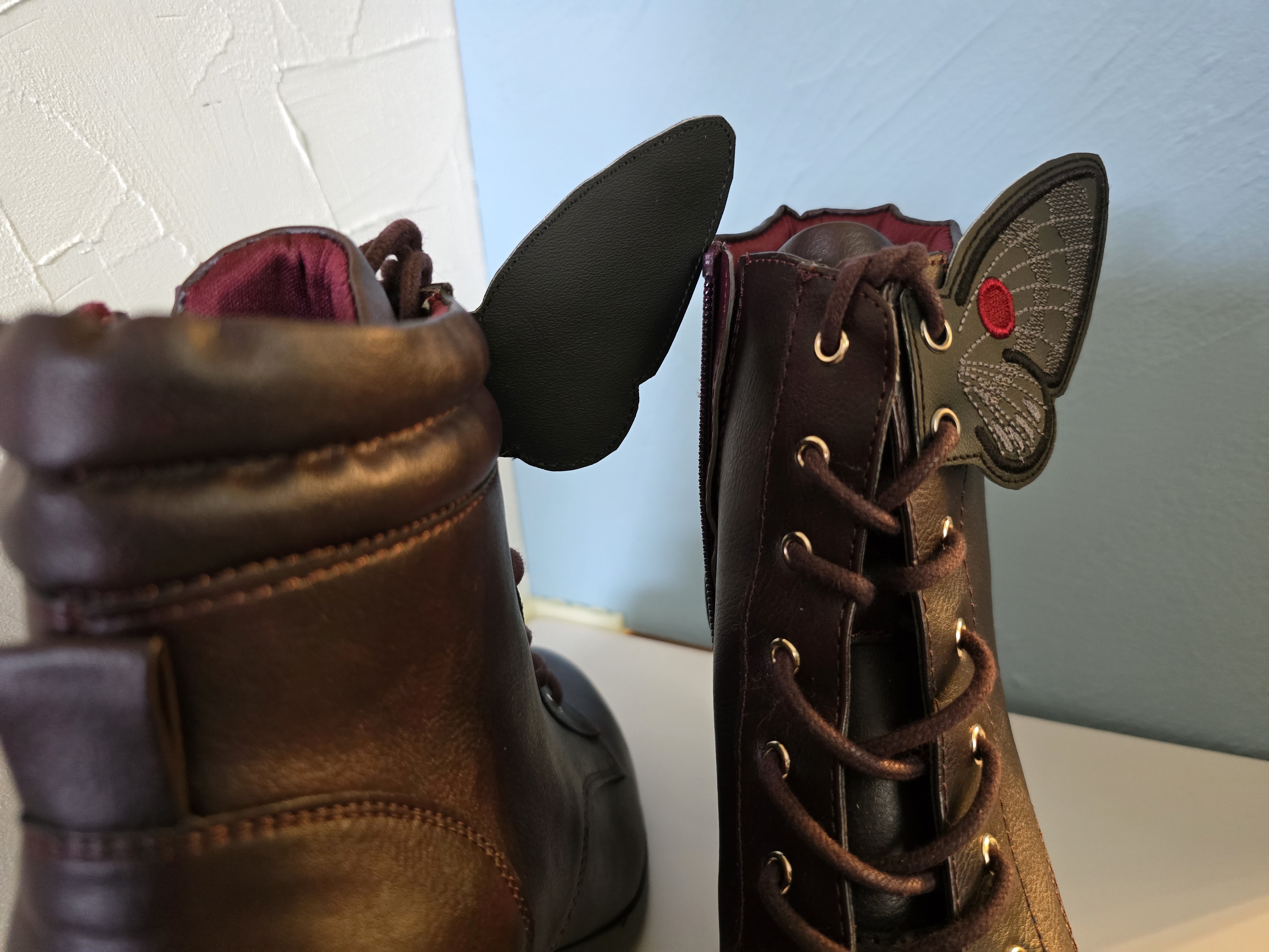 Shoe Wings